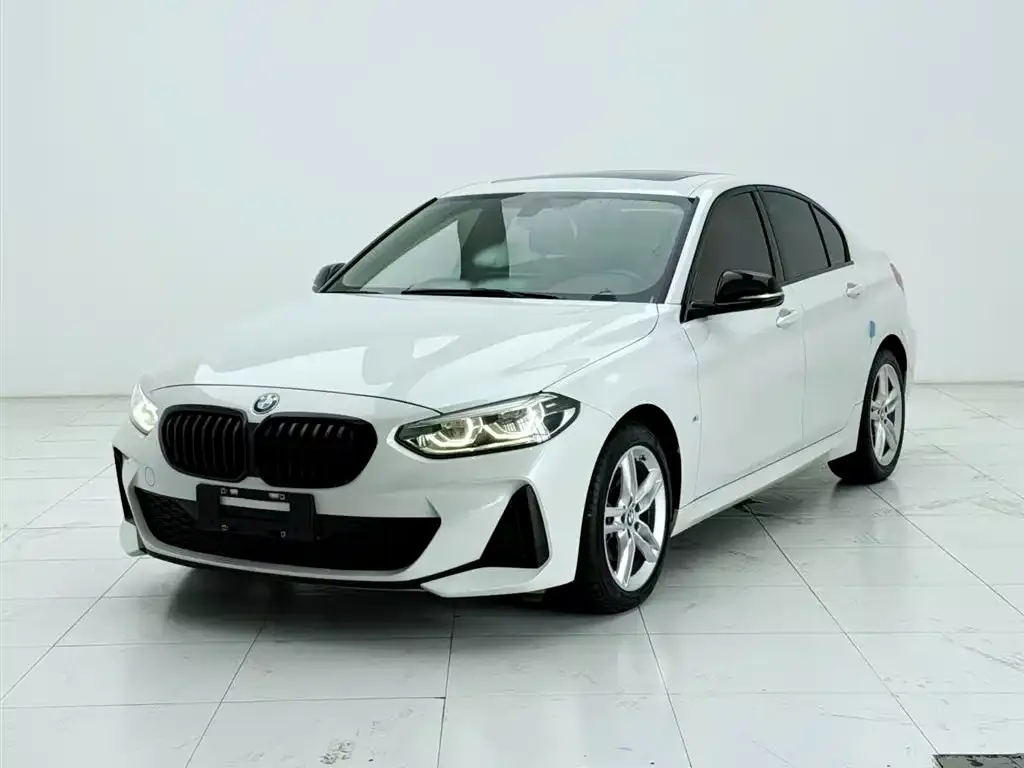 BMW 1 Series 2022 из CN, фото 5