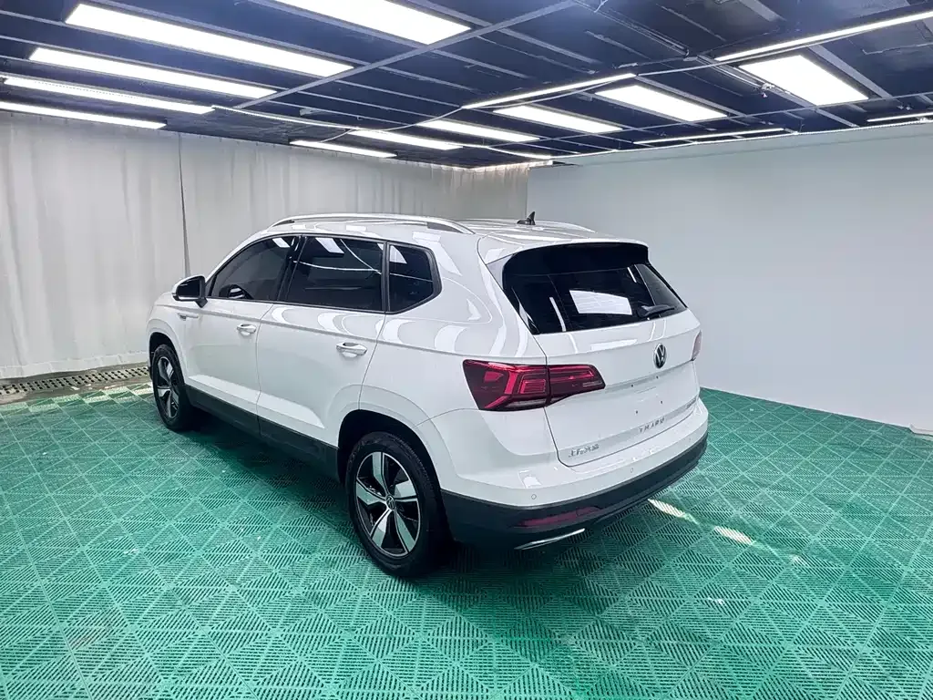 Volkswagen Tharu — фото 6