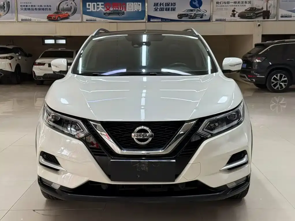 Nissan Qashqai — фото 4