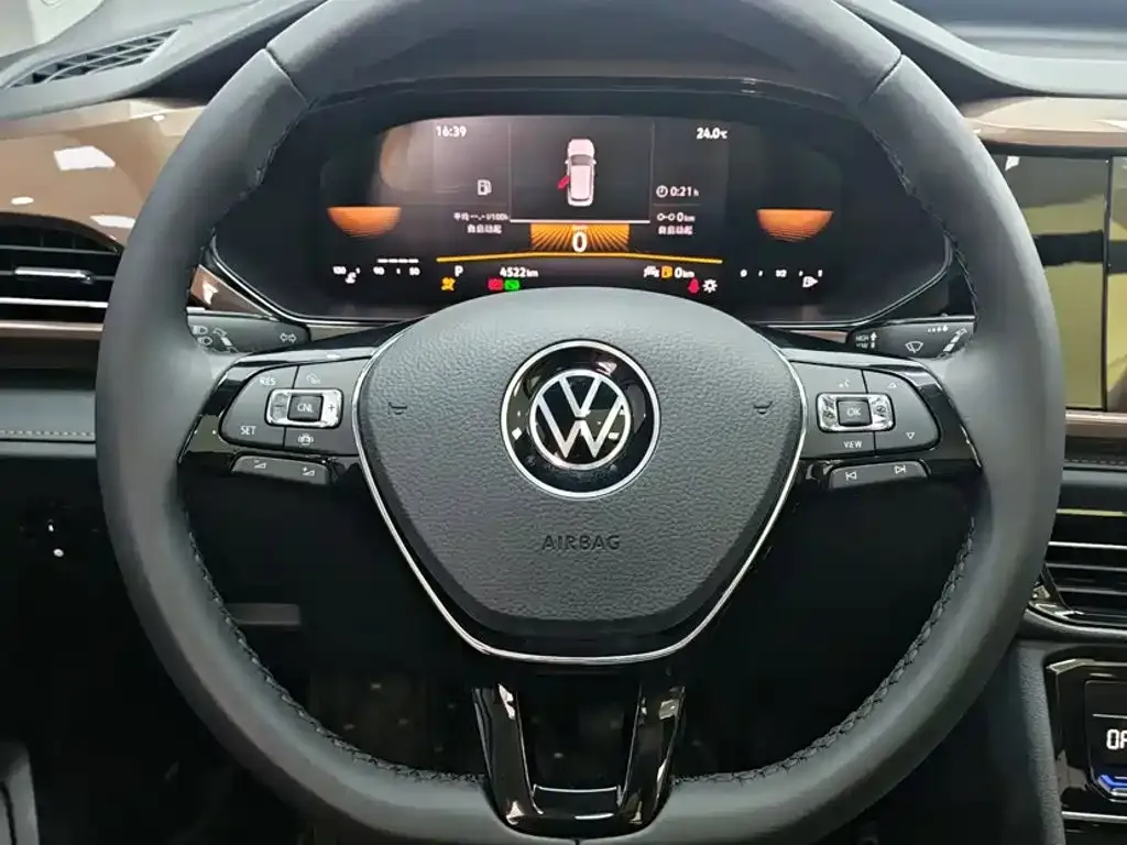 Volkswagen Tharu — фото 10