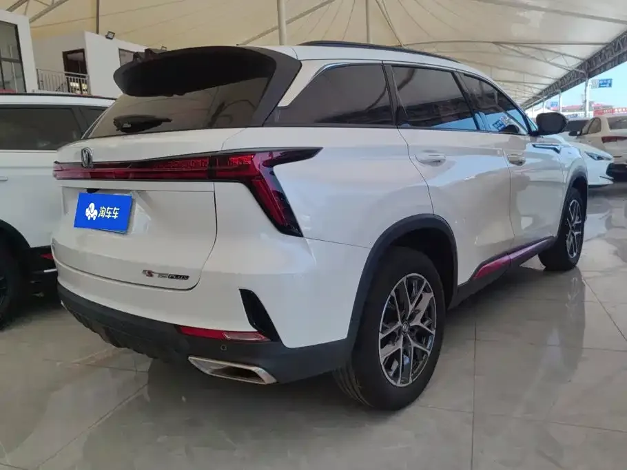 Changan CS75PLUS — фото 9