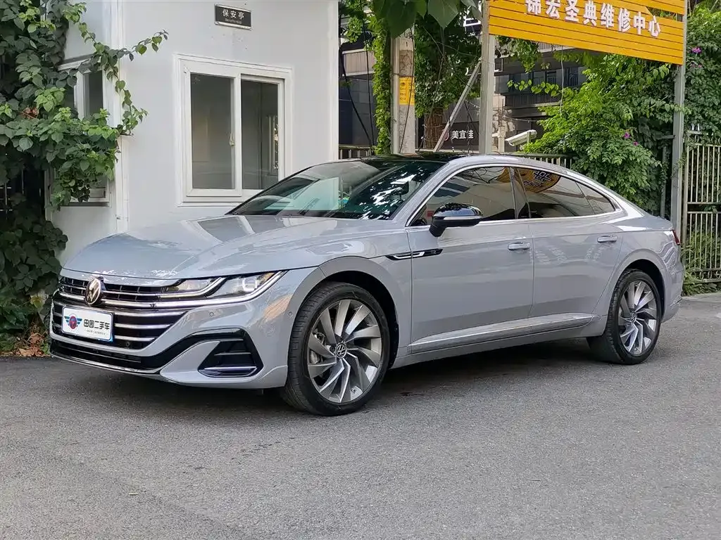 Volkswagen CC — фото 1
