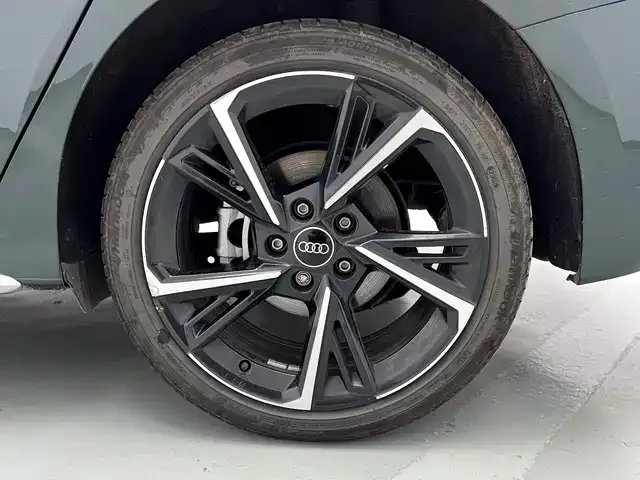 Audi A3 — фото 2
