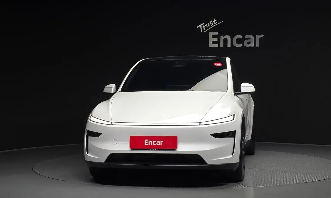 Tesla Model Y — фото 2