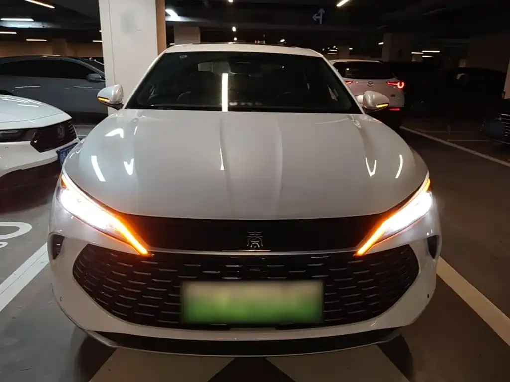 BYD Qin L — фото 9