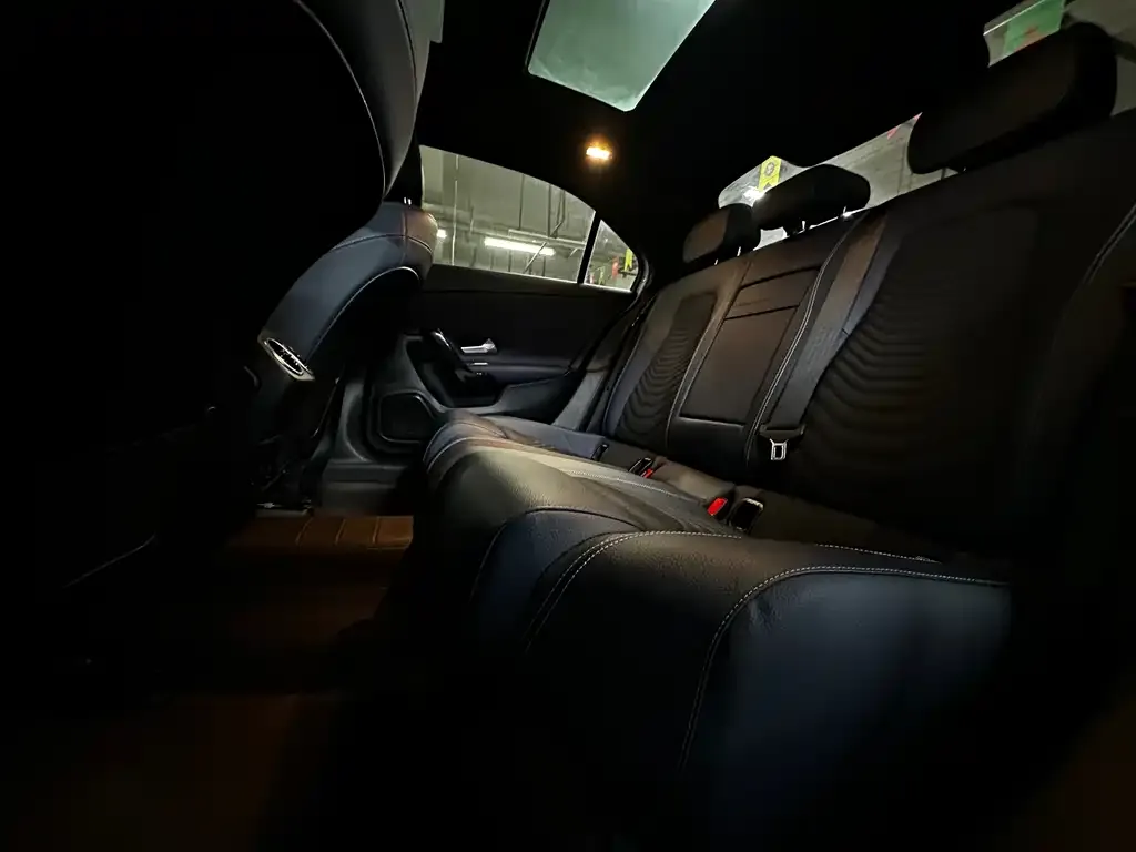 Mercedes-Benz A-Class 2021 из CN, фото 2
