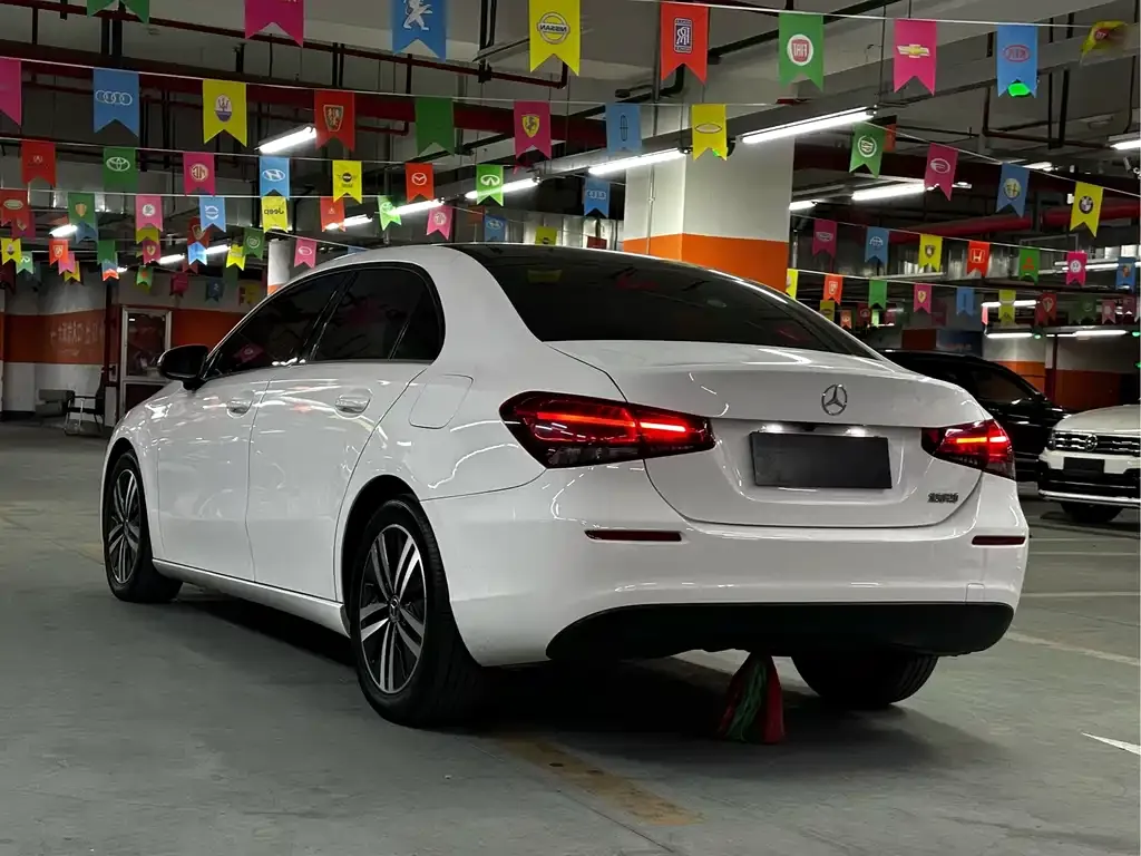 Mercedes-Benz A-Class 2021 из CN, фото 10