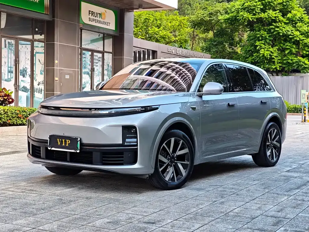 Li Auto L7