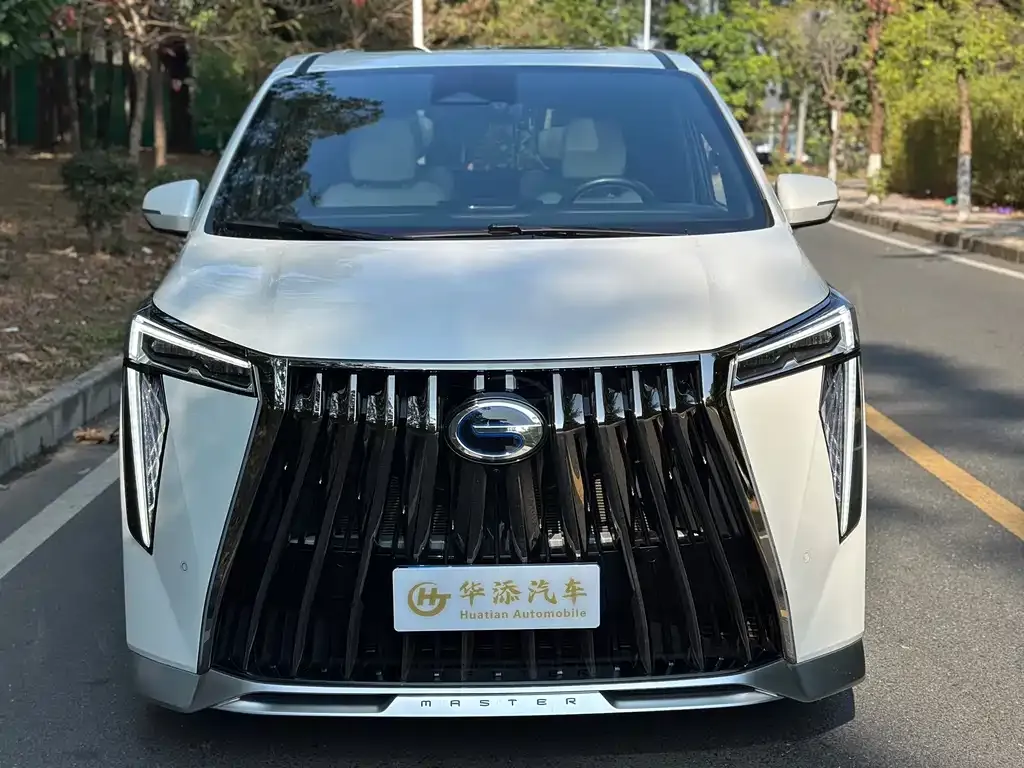 GAC Motor Trumpchi M8 — фото 2