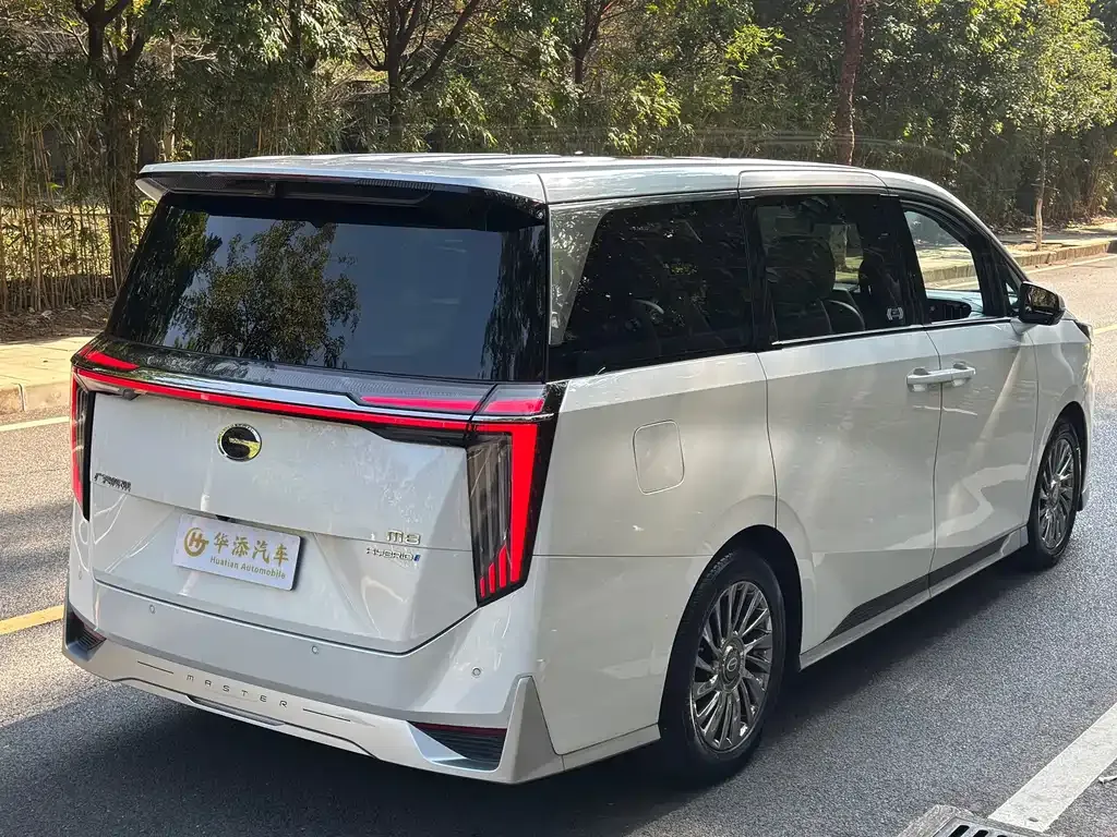 GAC Motor Trumpchi M8 — фото 9