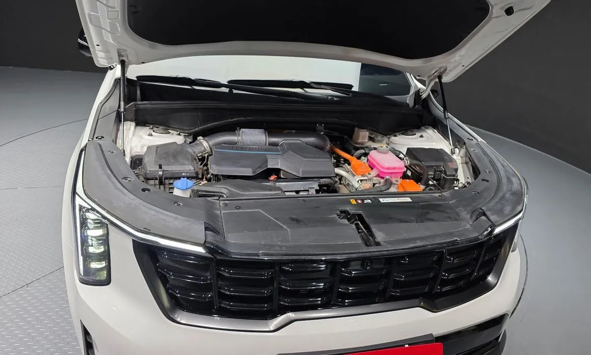 Kia Sorento — фото 7