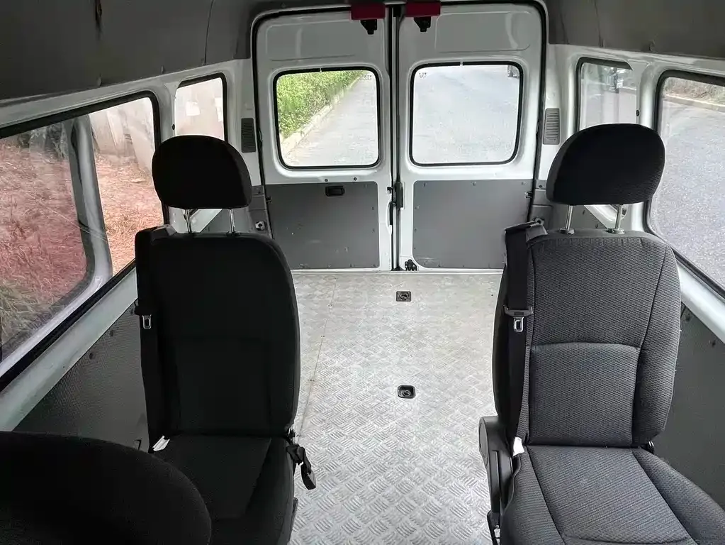 Ford Transit 2021 из CN, фото 4