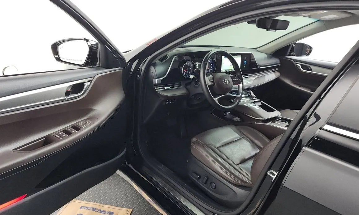 Hyundai Grandeur — фото 10