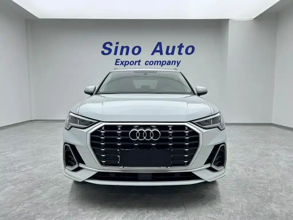 Audi Q3 — фото 5