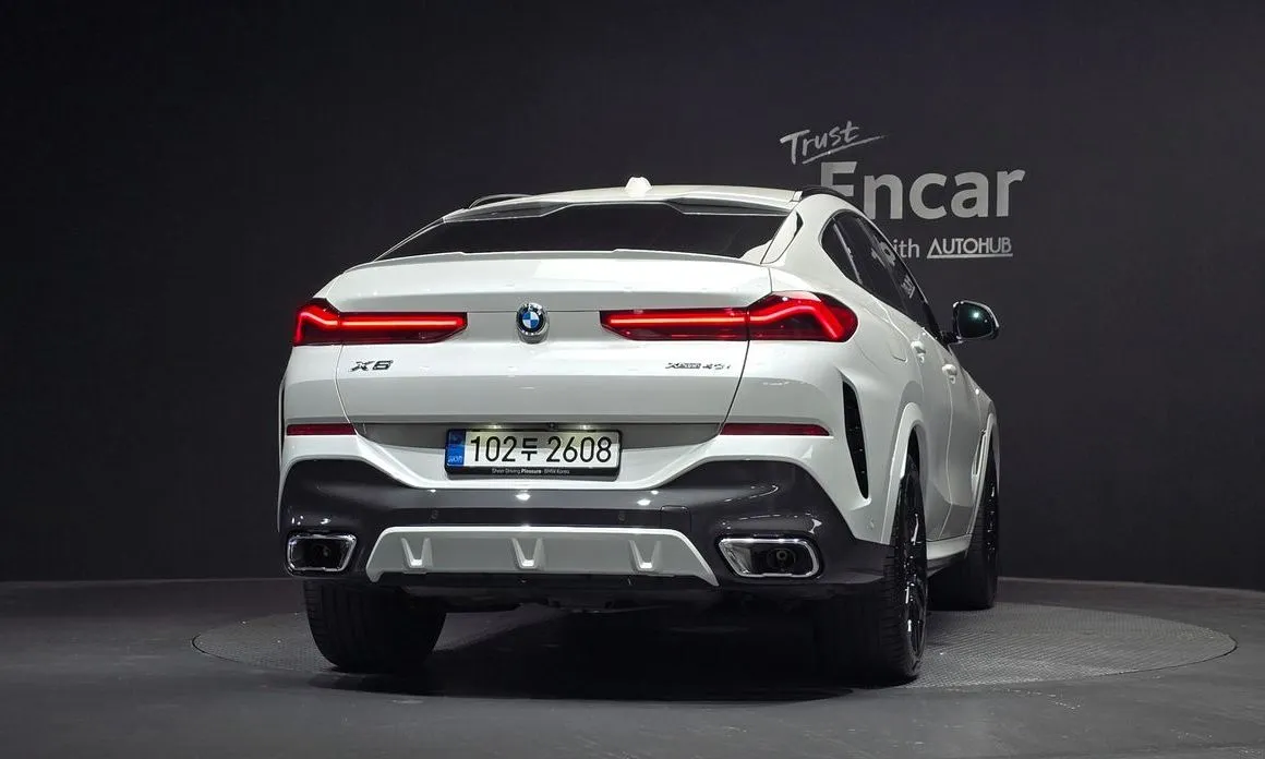 BMW X6 — фото 2