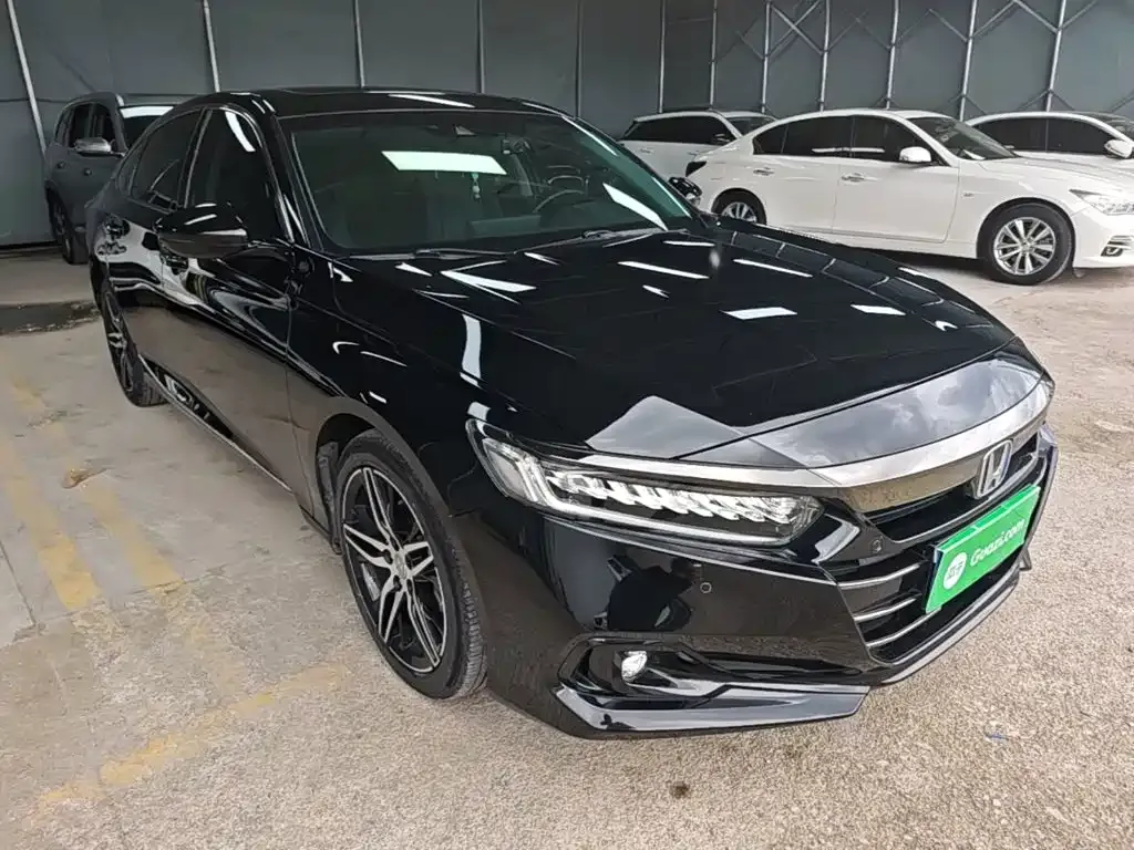 Honda Accord — фото 4