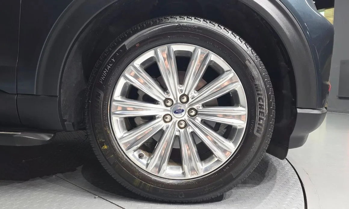 Ford Explorer 2023 из KR, фото 9