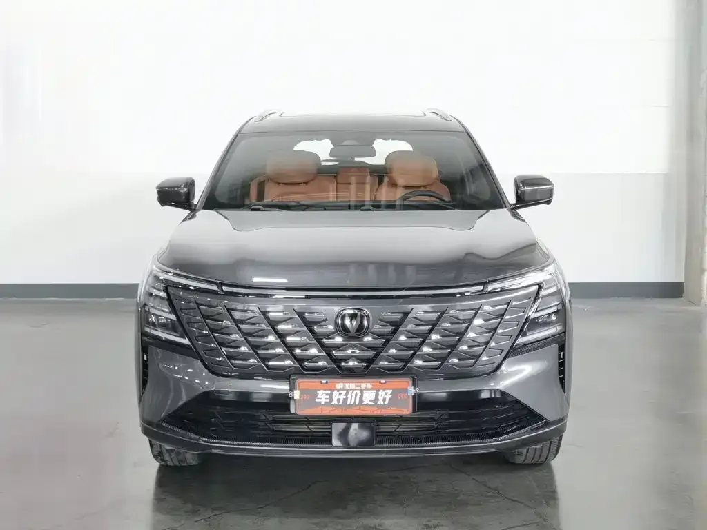 Changan CS75PLUS — фото 10
