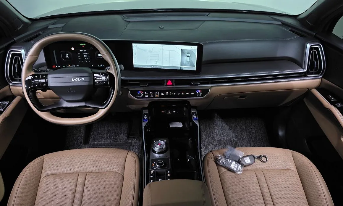 Kia Sorento — фото 10