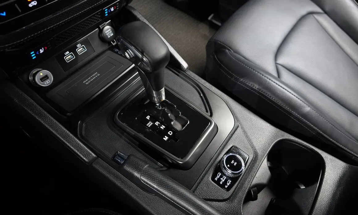 KG Mobility (Ssangyong) Rexton — фото 8