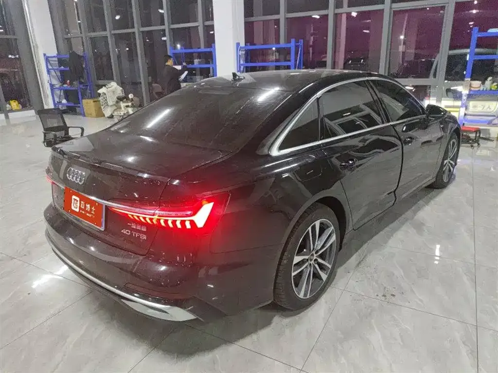 Audi A6L — фото 4