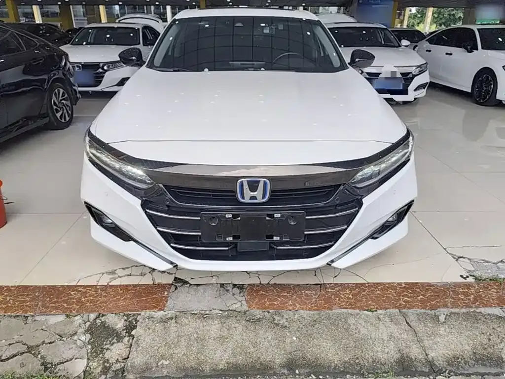 Honda Accord — фото 5