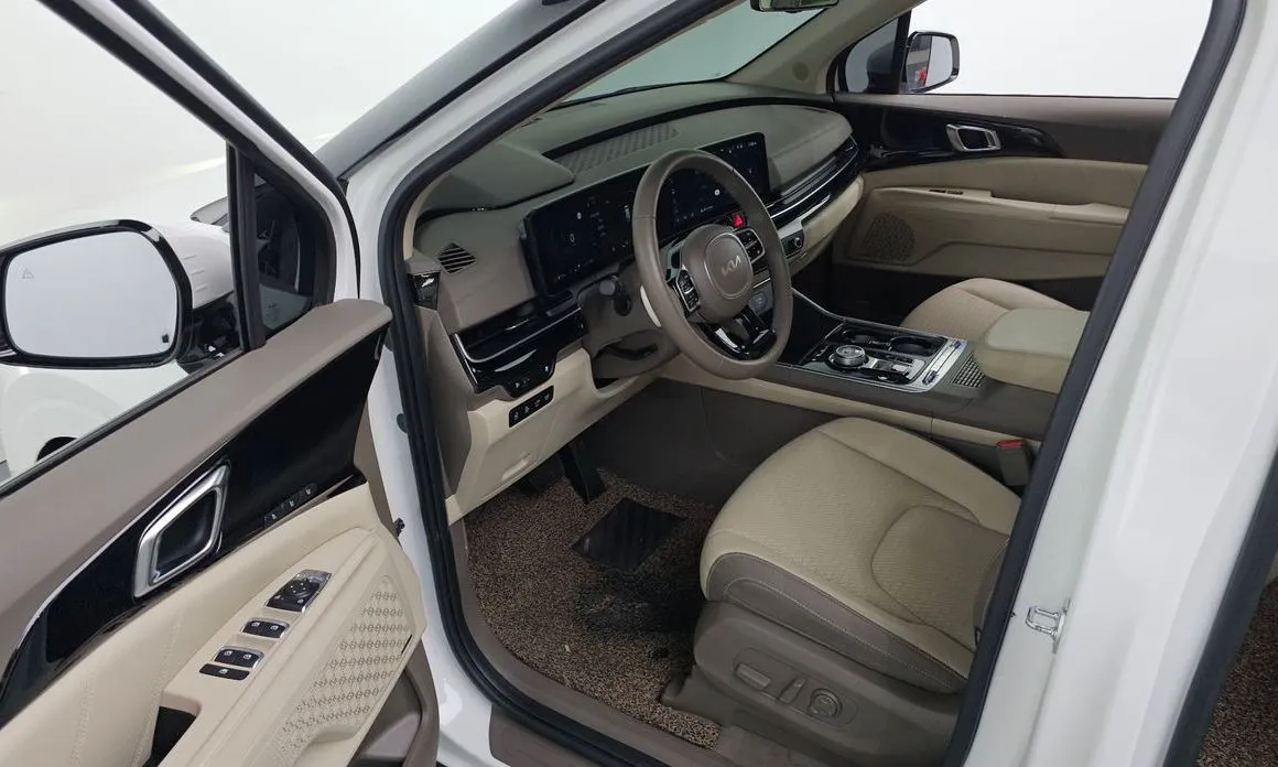 Kia Carnival 2025 из KR, фото 10