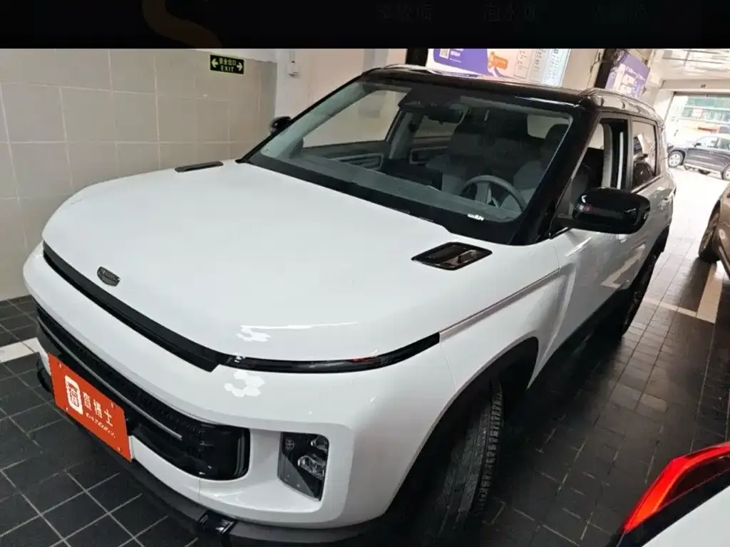 Geely Icon — фото 1