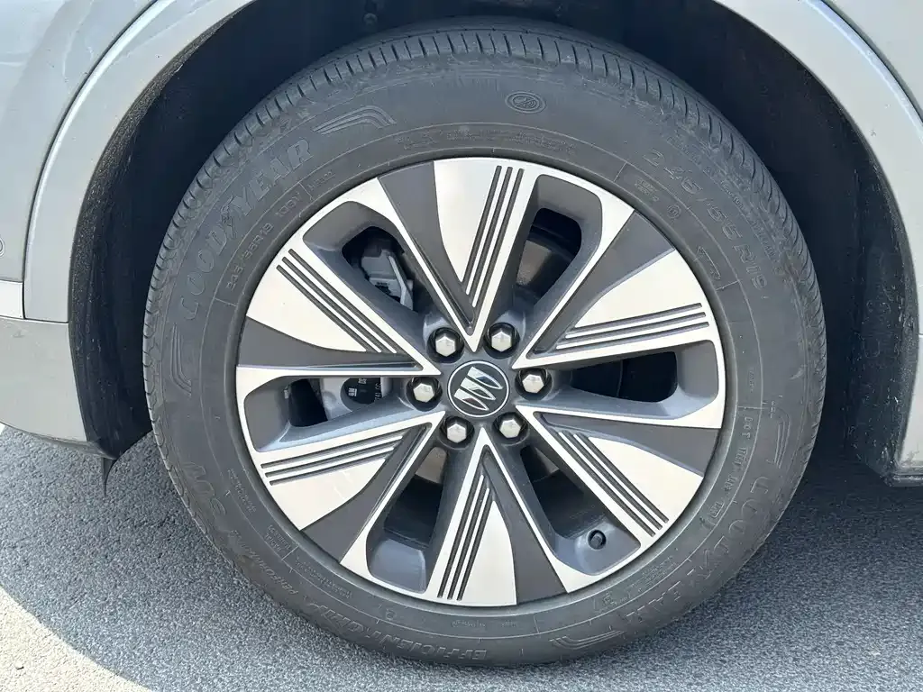 Buick E5 2025 из CN, фото 8