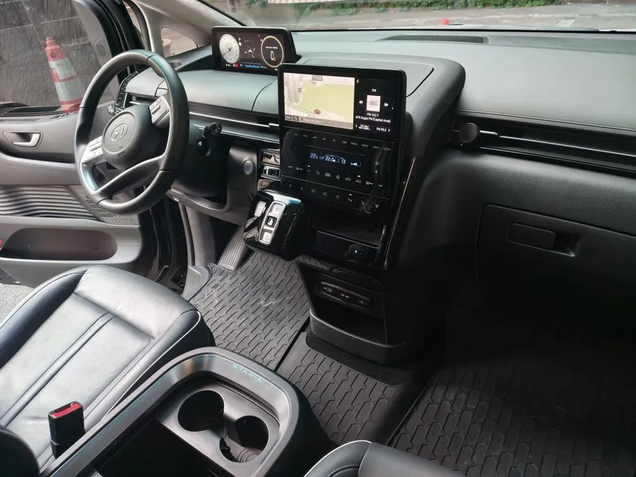 Hyundai Staria 2023 из KR, фото 3