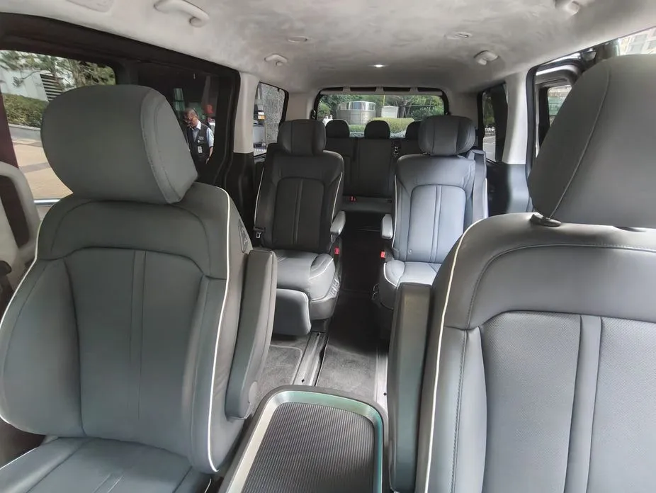 Hyundai Staria 2023 из KR, фото 2