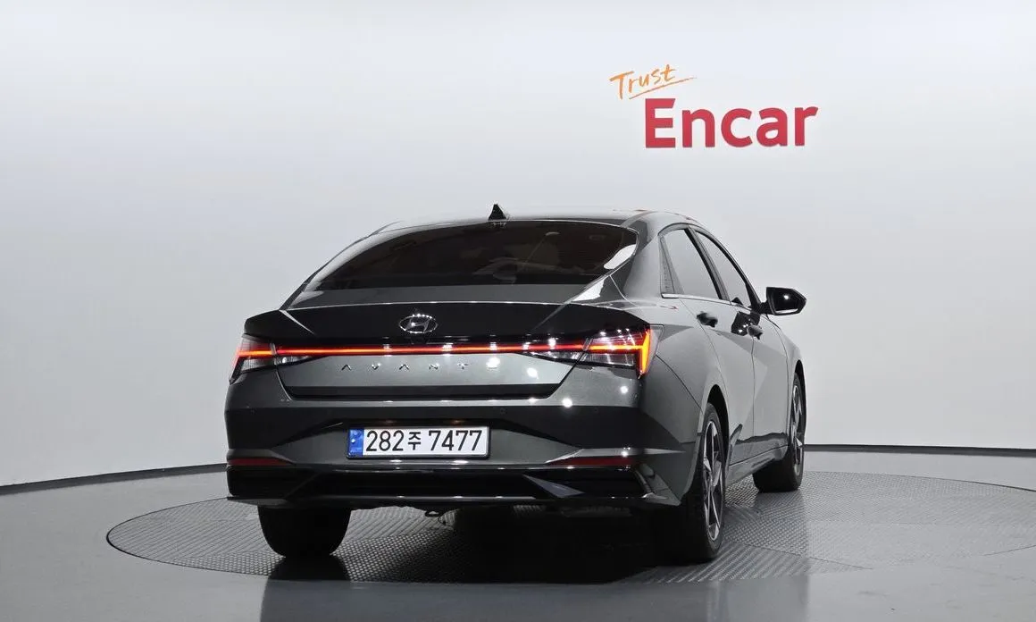 Hyundai AVANTE — фото 3