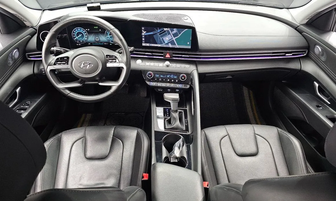 Hyundai AVANTE — фото 9
