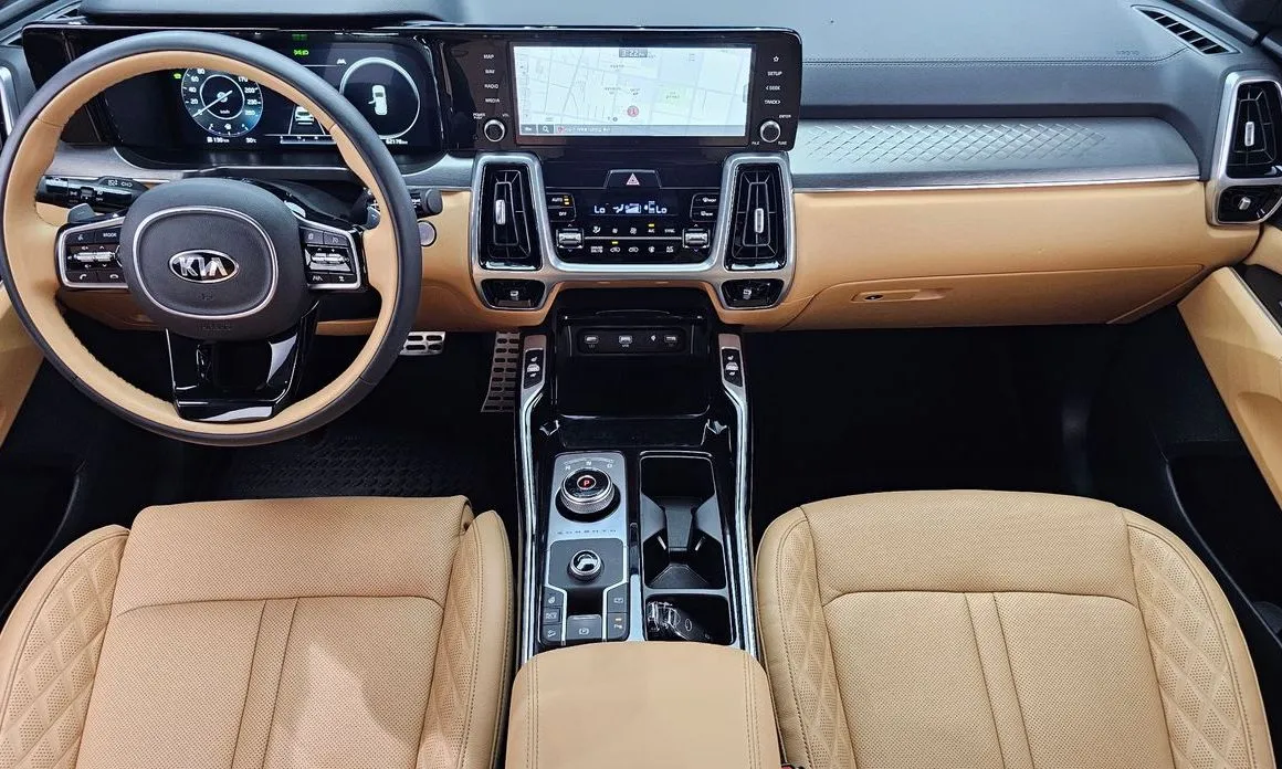 Kia Sorento — фото 10