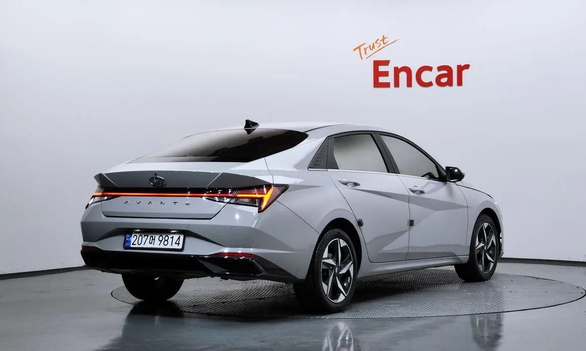 Hyundai AVANTE — фото 5