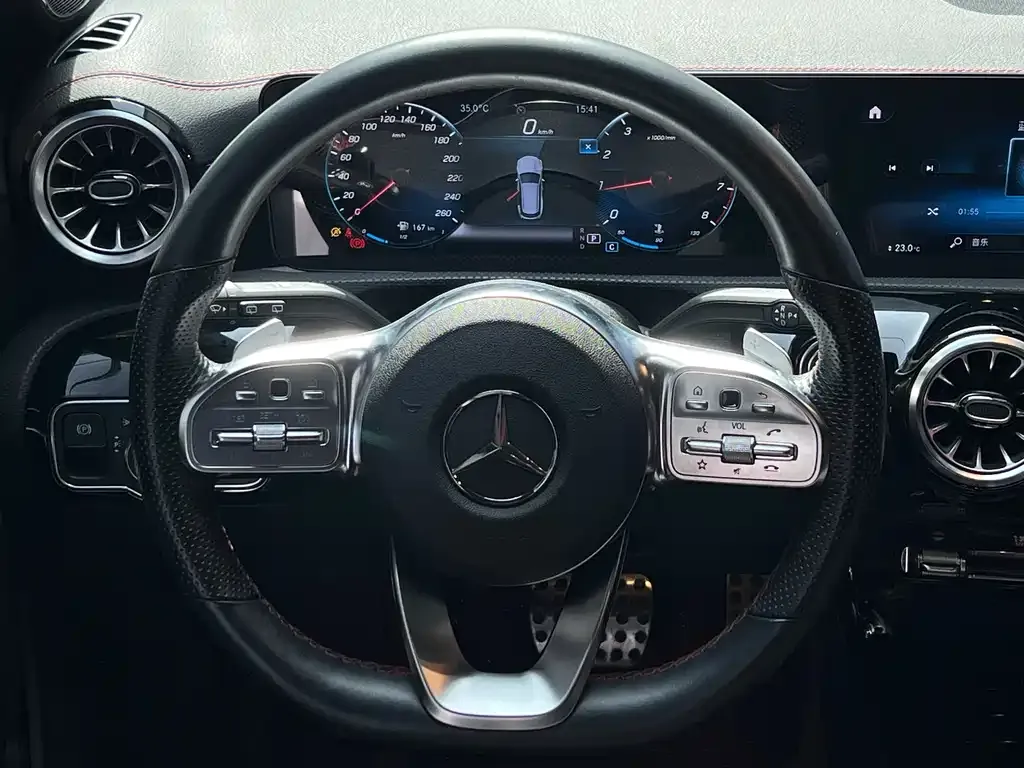 Mercedes-Benz CLA (Import) — фото 8