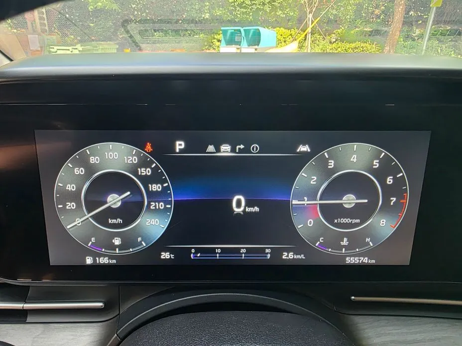Kia Carnival 2023 из KR, фото 2