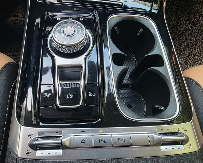 Kia Carnival 2023 из KR, фото 5