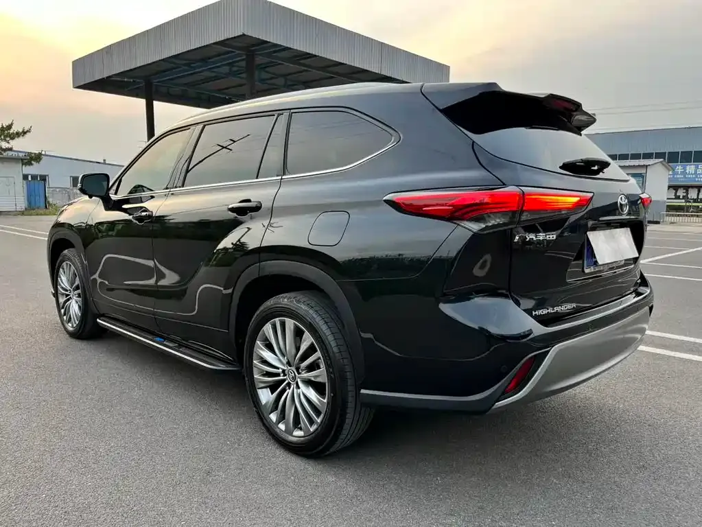 Toyota Highlander 2024 из CN, фото 6
