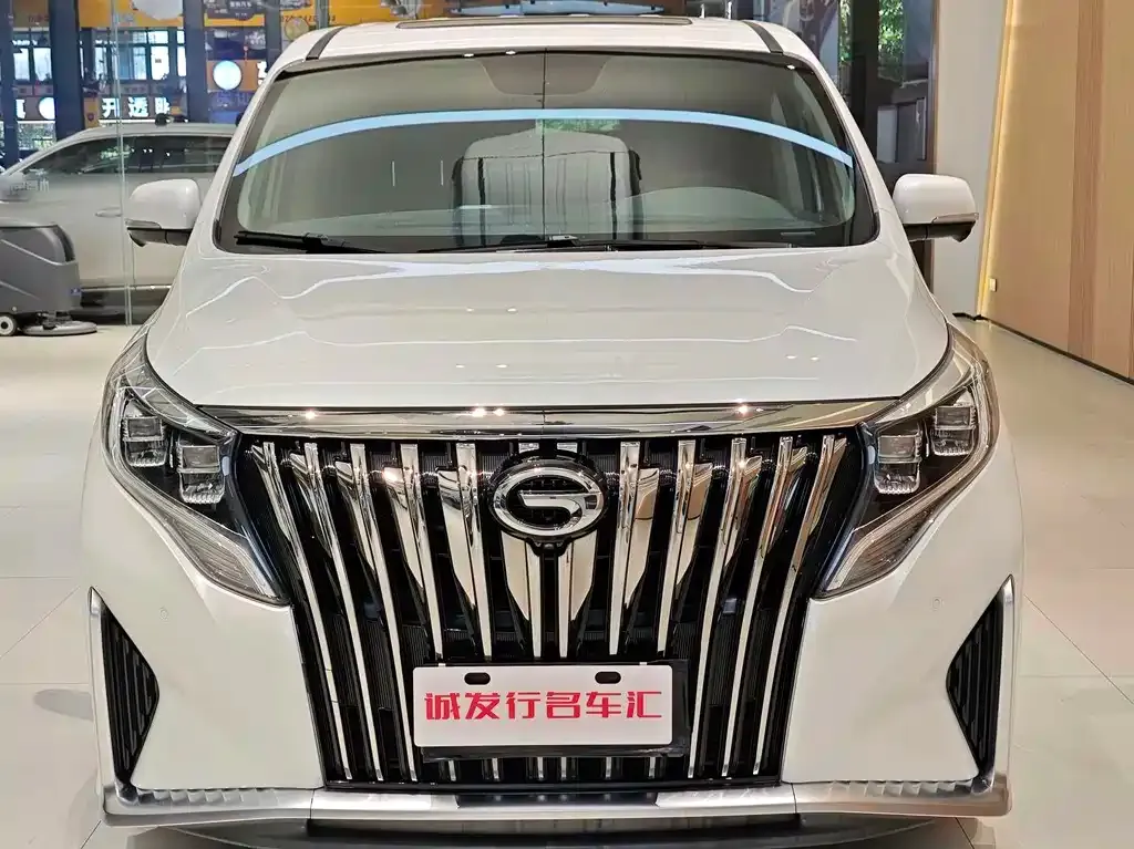 GAC Motor Trumpchi M8 — фото 9