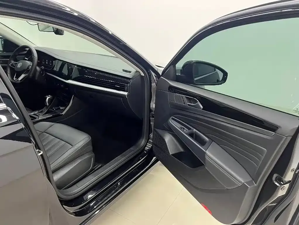 Volkswagen Passat — фото 9