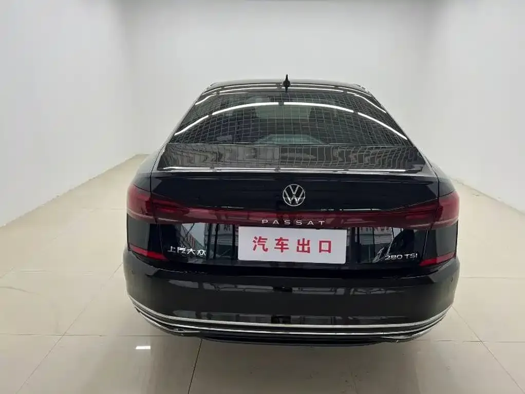 Volkswagen Passat — фото 3