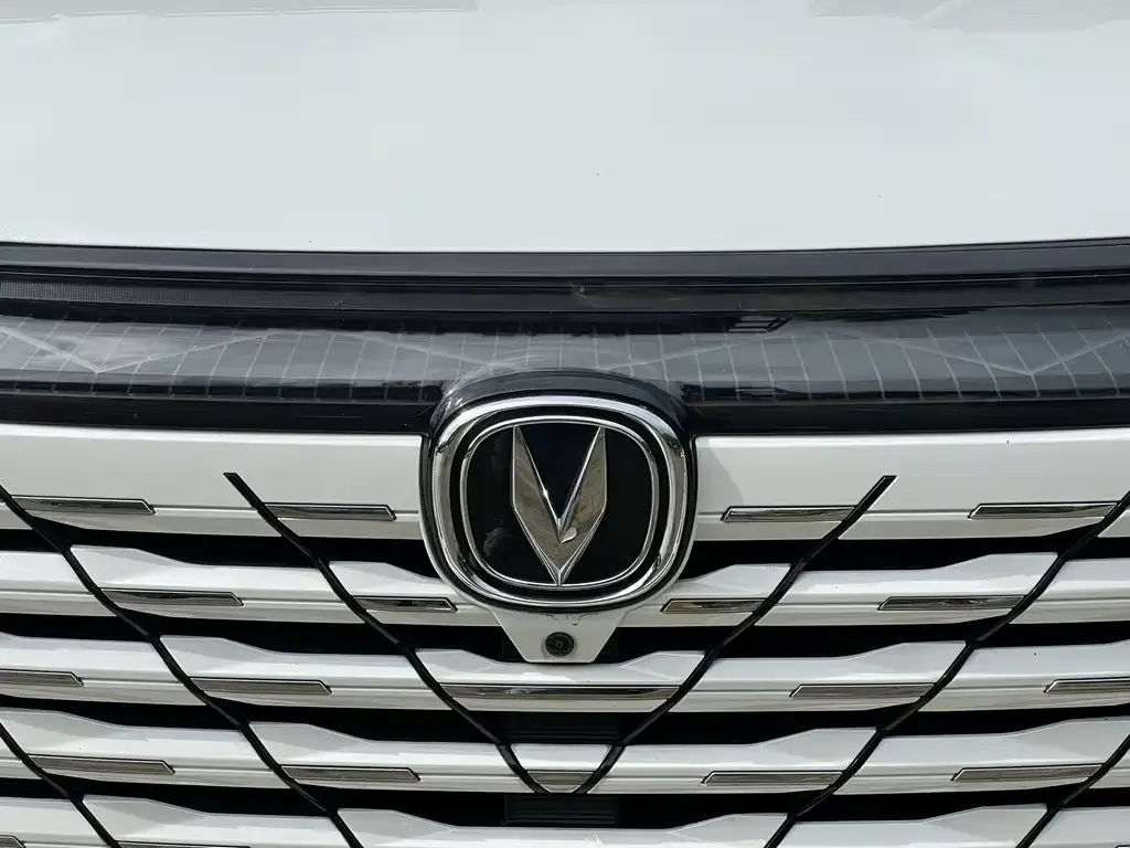 Changan CS75PLUS — фото 10