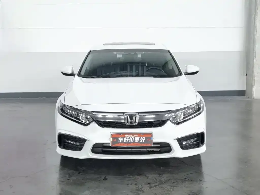 Honda Inspire — фото 6