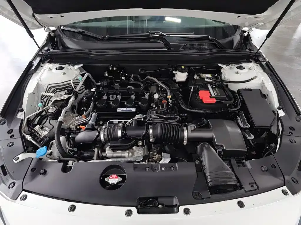 Honda Inspire — фото 10