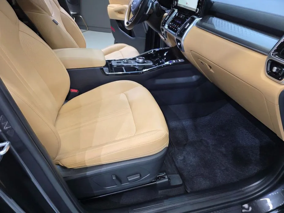 Kia Sorento — фото 4