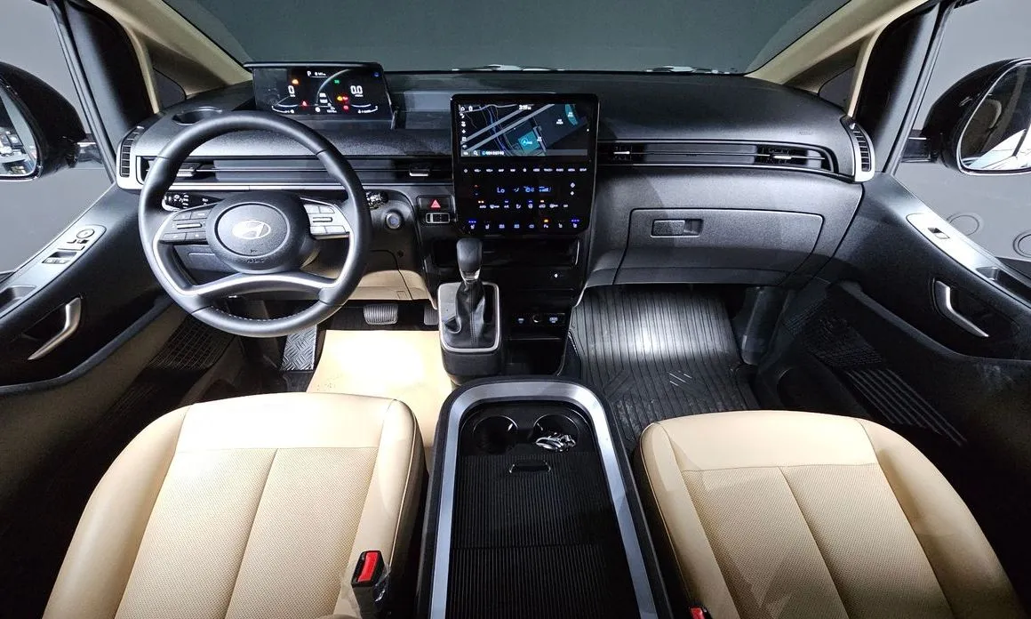 Hyundai Staria — фото 6