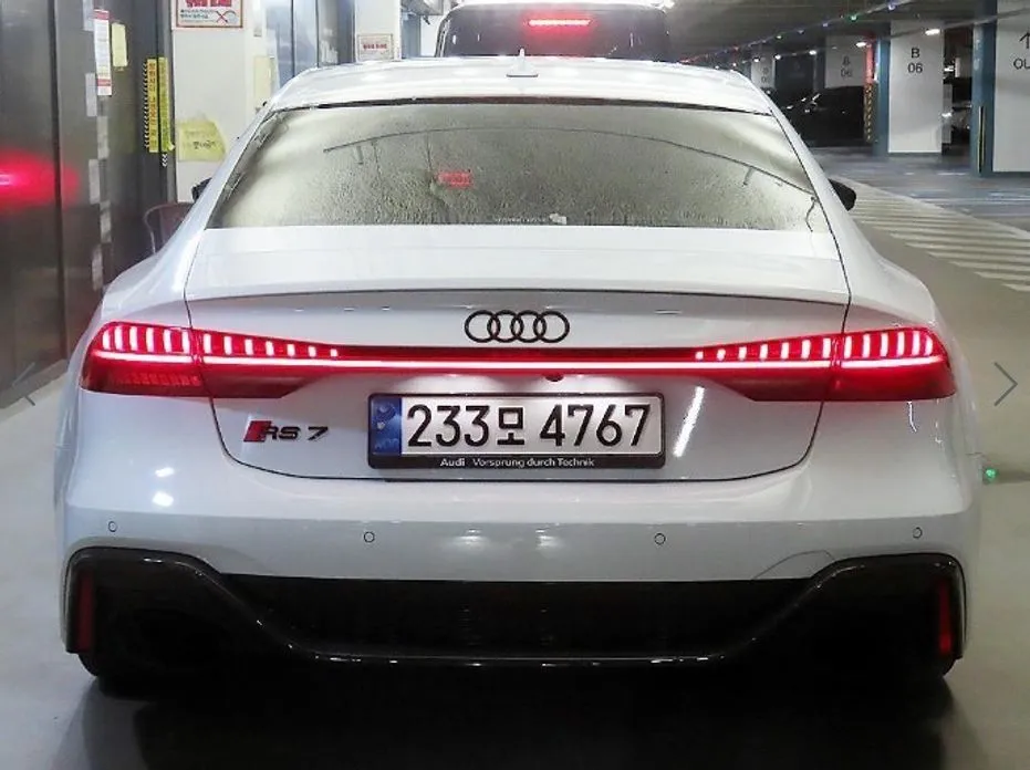 Audi RS7 — фото 2