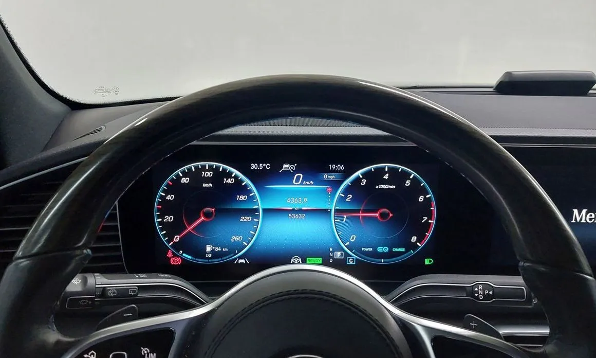 Mercedes-Benz GLS-Class — фото 10