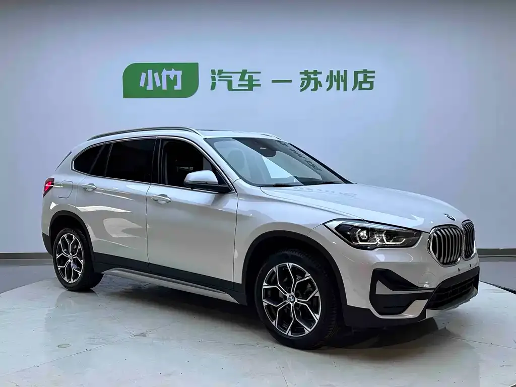 BMW X1 — фото 10